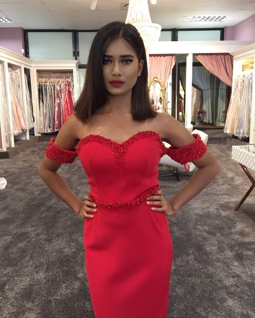 beaded red sweetheart party dress