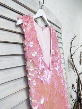 deep V neck scaled pink sequin dress