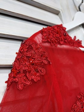 red lace details red lace details
