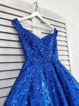 shiny leaf appliques