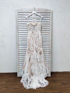 white lace over champagne lining prom dress