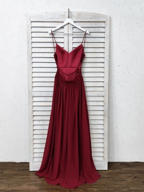 burgundy dress with spaghetti straps burgundy dress with spaghetti straps