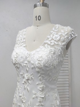 floral lace appliqued wedding dress floral lace appliqued wedding dress