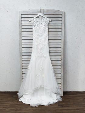 floral lace appliqued mermaid wedding dress