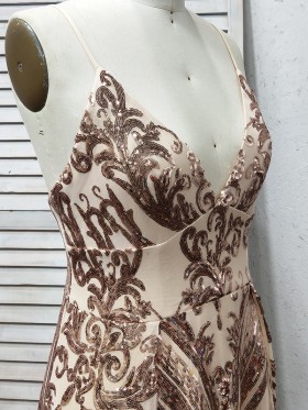 deep V neckline with spaghetti straps gold sequin dress deep V neckline with spaghetti straps gold sequin dress
