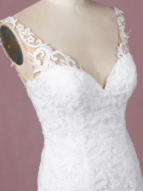 sweetheart V neckline