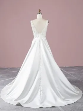 V back with button decoration ivory satin bridal gown V back with button decoration ivory satin bridal gown