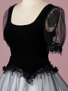 scoop neck black velvet top with short sleeves scoop neck black velvet top with short sleeves