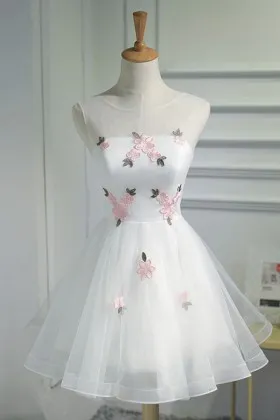white short cocktail dress with pink lace flowers applique