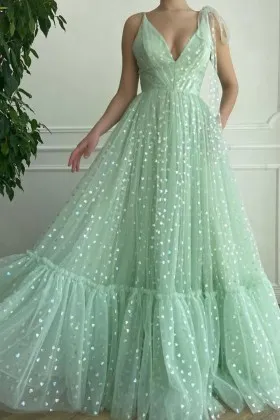 v neck mint green hearts tulle a line long prom dress