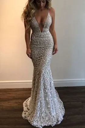Sophisticated ivory lace plunging neckline elegant mermaid formal dress