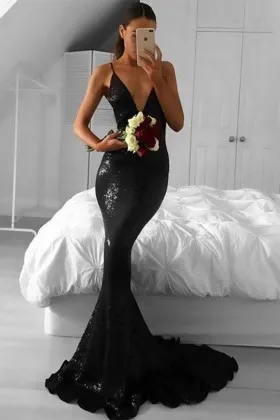 Sparkling black sequin plunging V neckline slim fit mermaid long formal gown