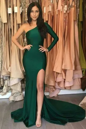 Emerald green sleek satin asymmetrical one sleeve mermaid split prom dress