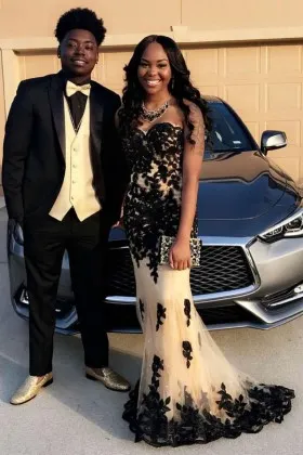 Glamorous black lace appliqued nude tulle mermaid African American prom dress