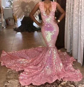 Daring pink scaled sequin trumpet prom dress with long train