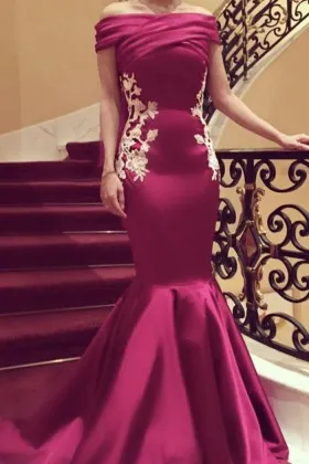 Lace appliqued Magenta Satin Trumpet Prom Dress
