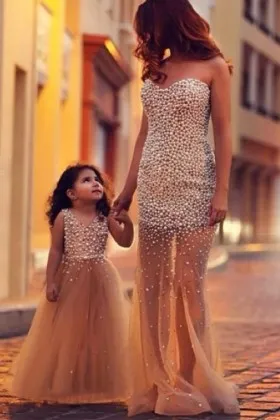 Amazing pearls embellished strapless sweetheart sheer champagne tulle prom dress