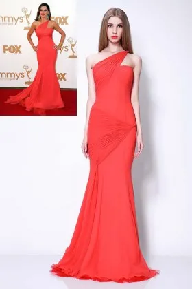 Sofia Vergara asymmetrical pleated one shoulder red chiffon celebrity elegant formal gown