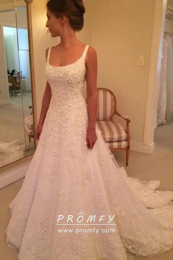 scoop neck wedding dress