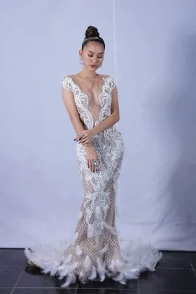 Illusion beaded lace glitter mermaid long bridal prom dress with feather embellishement