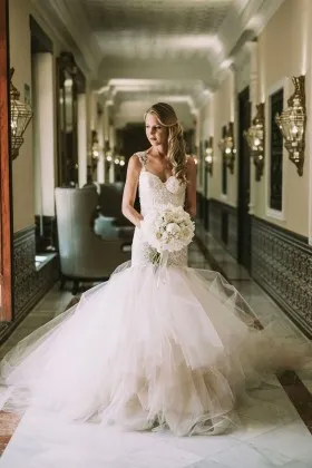 elegant lace and tulle chapel train wedding dress