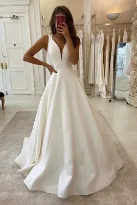 Trending ivory satin V neck puffy wedding gown