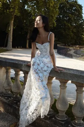 romantic 3d floral lace casual column bridal dress