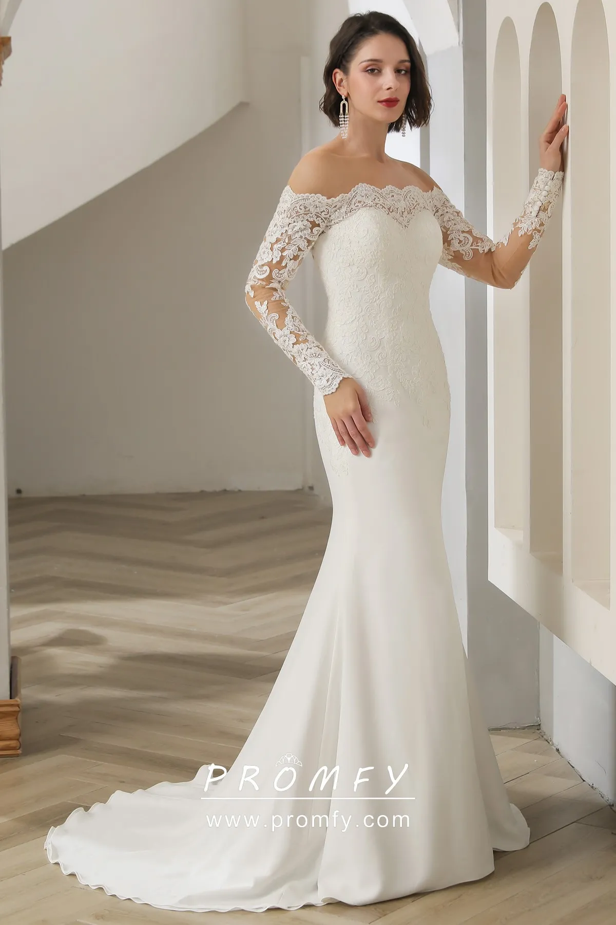 Scallop lace overlaid bow embellished dress