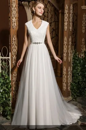 Vintage lace and tulle V neck cap sleeve A line long wedding dress