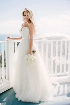 classic sweetheart spaghetti straps ivory tulle destination wedding gown