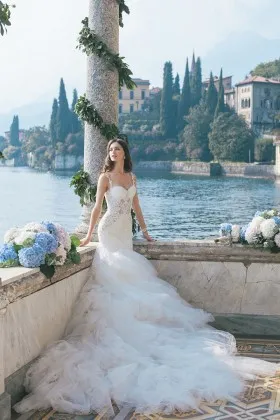 Luxury pearls sweetheart bodice with lace straps royal train tulle wedding dress