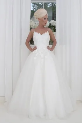 Glamorous white tulle and lace jagged V neck spaghetti straps wedding ball gown