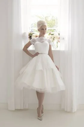 1950s vintage inspired lace and tulle layered knee length wedding dress