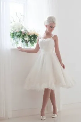ivory lace short knee length cute wedding dress with spaghetti straps