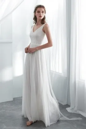 flirty ivory lace tulle v neck summer wedding dress