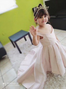 beautiful flower girl dress for my daughter