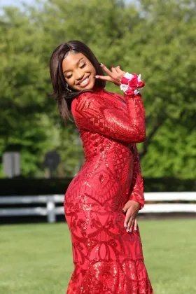 I love the prom dress